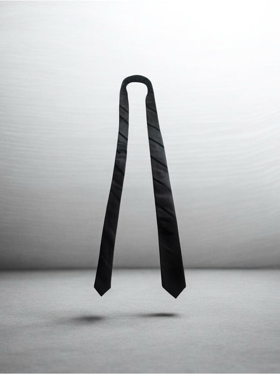 Express Other - Express Black 100% Silk Skinny Men’s Tie